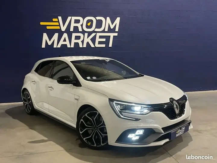 Renault Megane 2018 photo 3