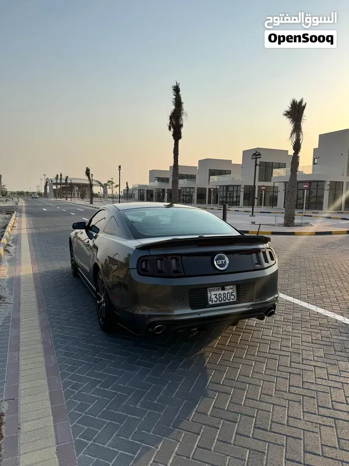 Ford Mustang 2013 photo 3