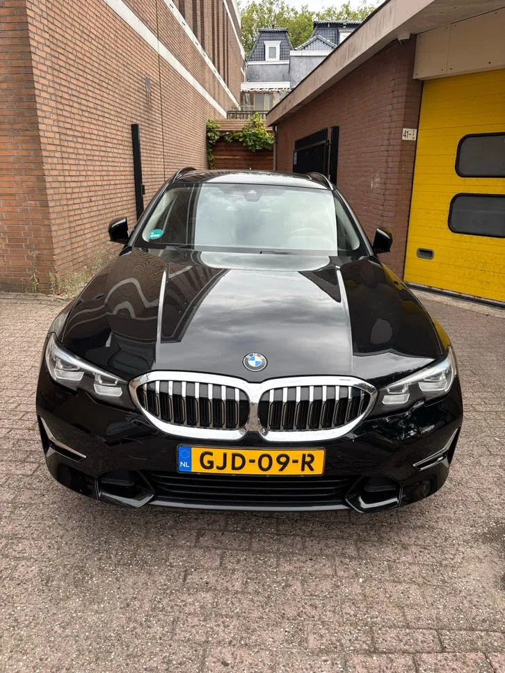 BMW 3-Serie 2020 photo 2