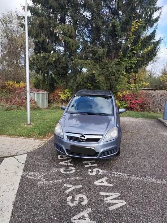 Opel Zafira 2006 photo 2