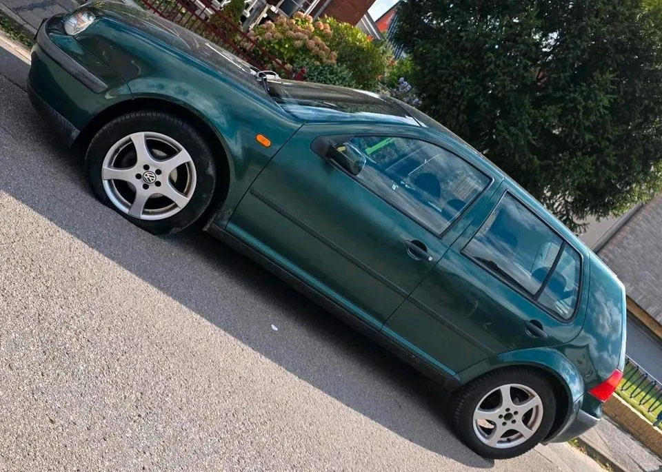 Volkswagen Golf 4