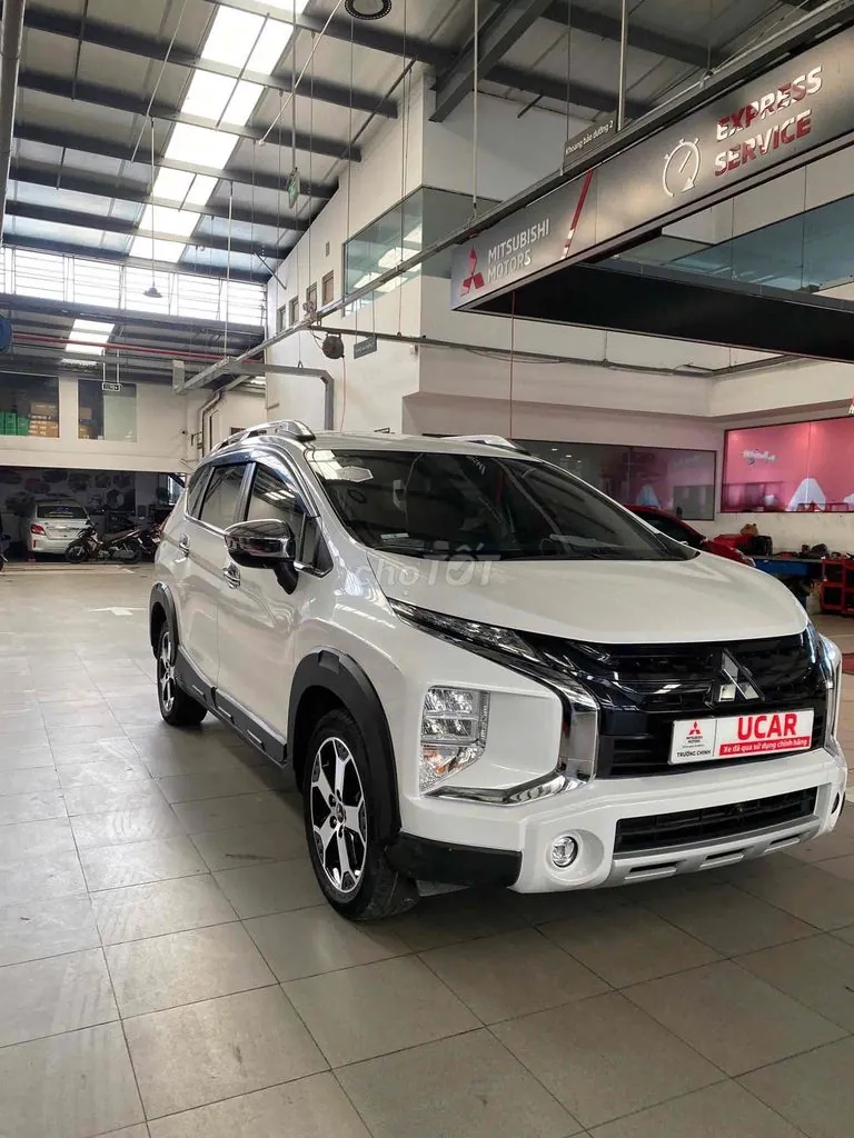 Mitsubishi Xpander Cross 2022 photo 2