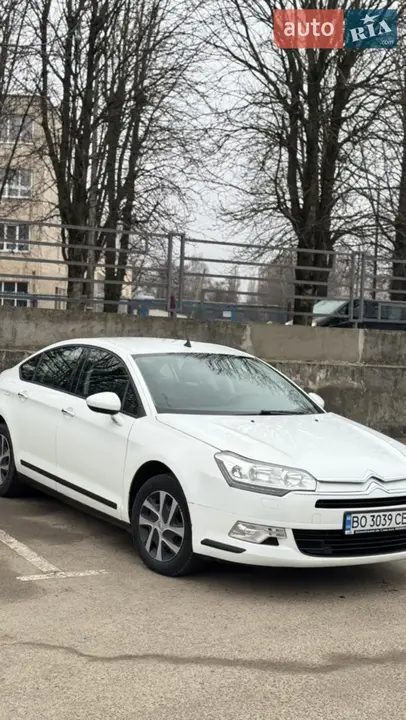 Citroen C5 2013 photo 5