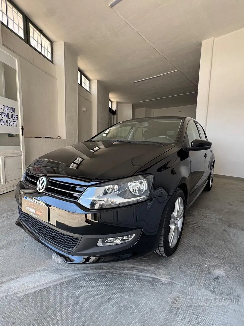 Volkswagen Polo 2015 photo 3