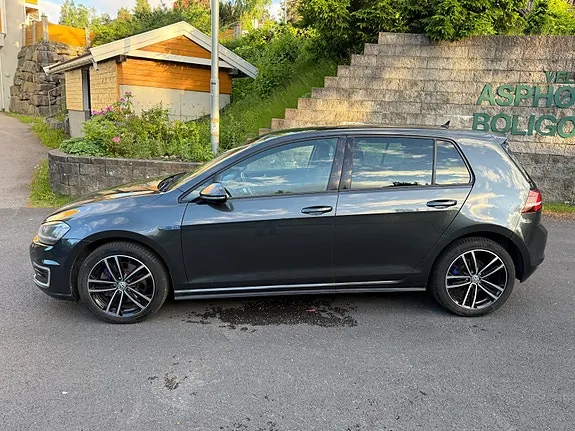 Volkswagen Golf Vii 2016 photo 2
