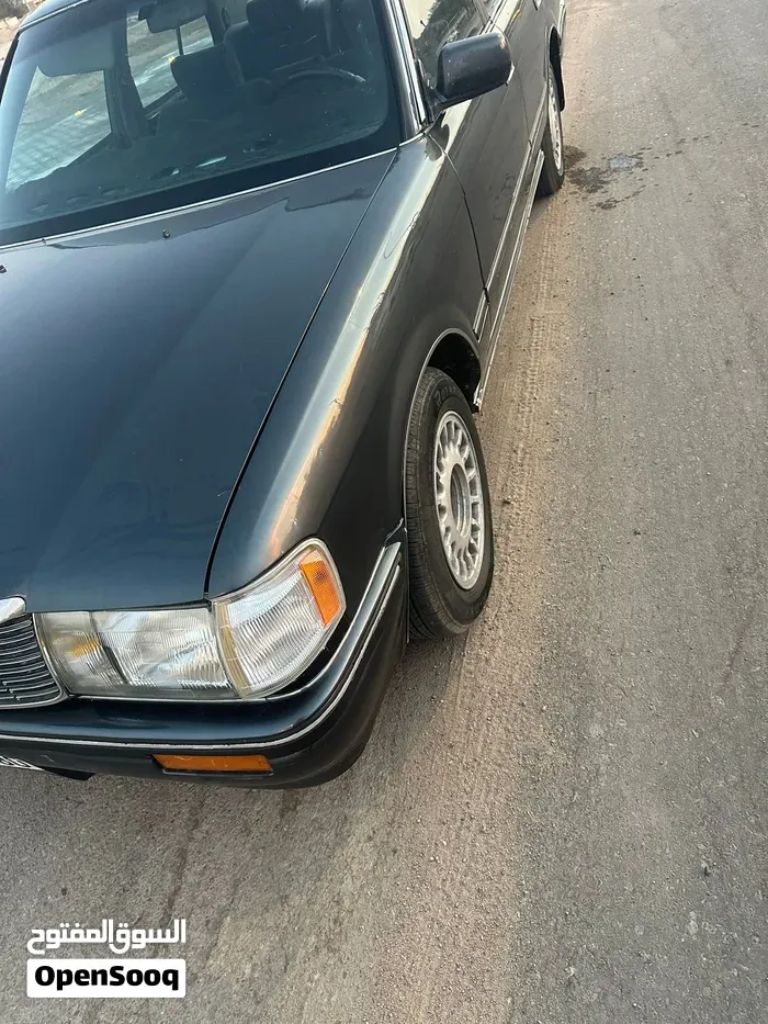 Toyota Crown 1994 photo 2