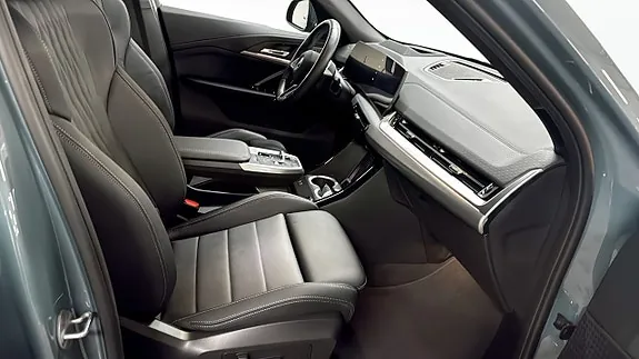 BMW Ix2 2026 photo 3
