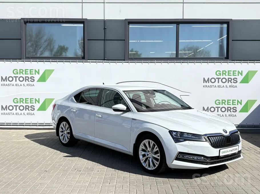 Skoda Superb 2020 photo 2