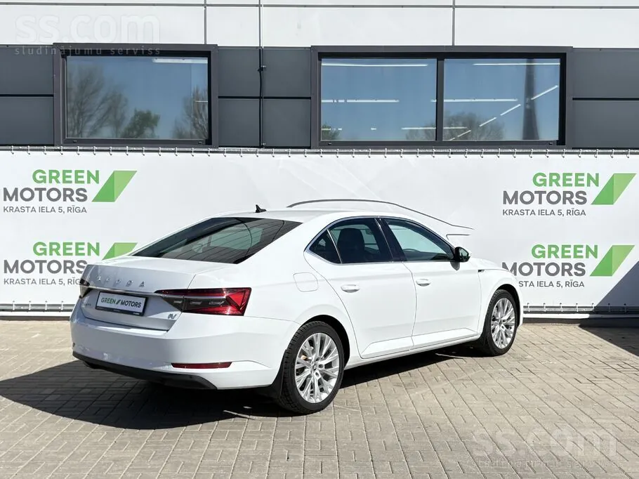 Skoda Superb 2020 photo 4