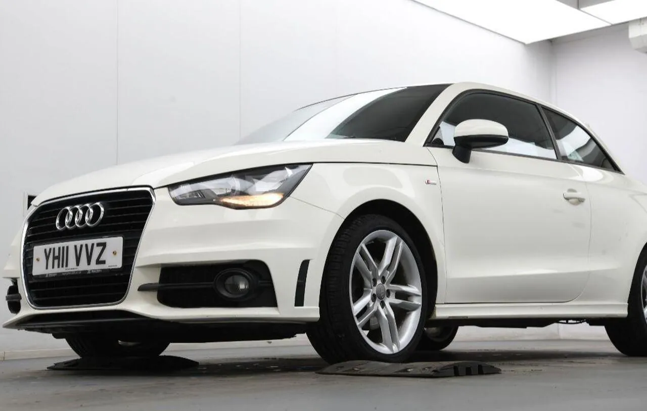 Audi A1 2011 photo 5