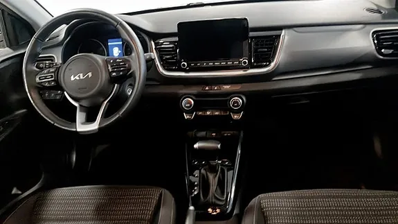 Kia Stonic 2023 photo 4