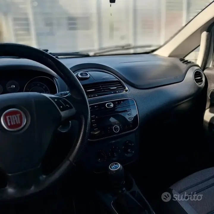 Fiat Punto Evo 2010 photo 5