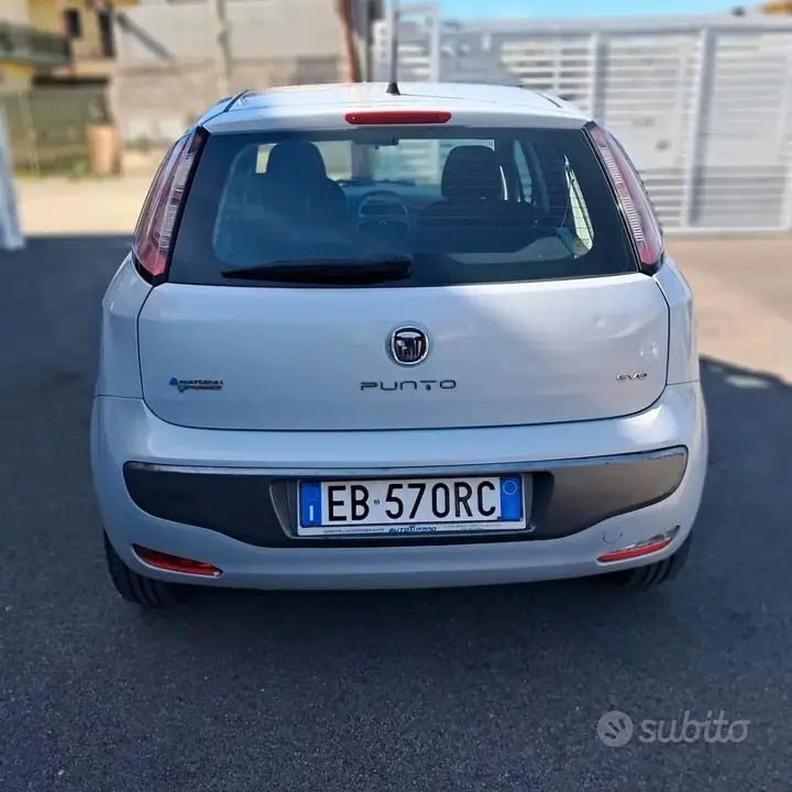 Fiat Punto Evo 2010 photo 4