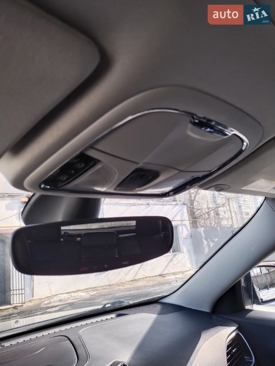 Jeep Cherokee 2019 photo 2