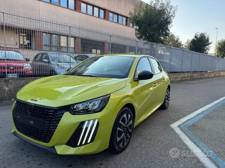Peugeot 208
