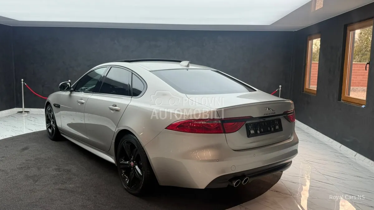 Jaguar Xf 2018 photo 3