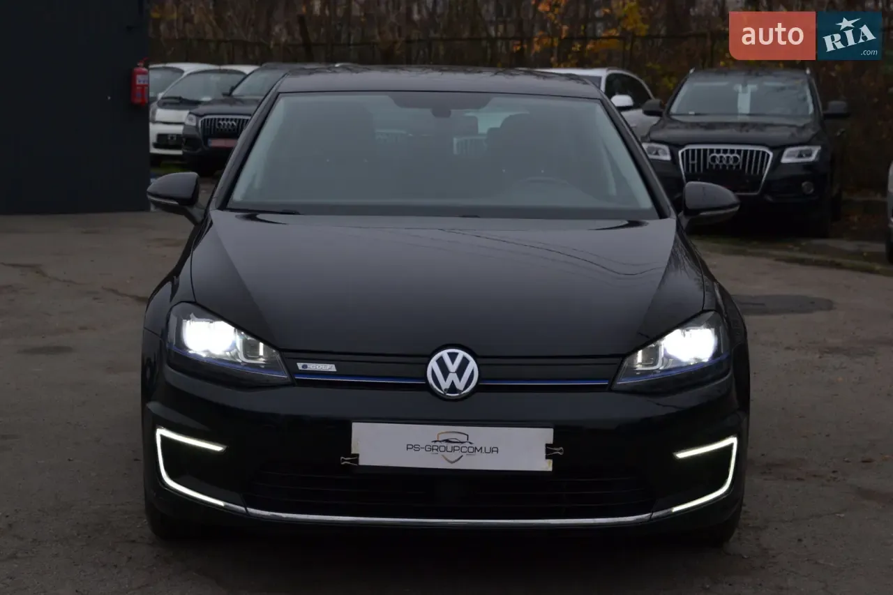 Volkswagen E-Golf 2016 photo 3