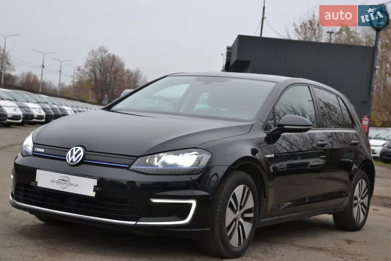 Volkswagen E-Golf 2016 photo 2