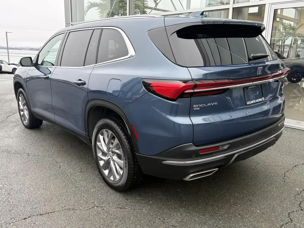Buick Enclave 2025 photo 3