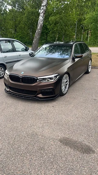 BMW 540I