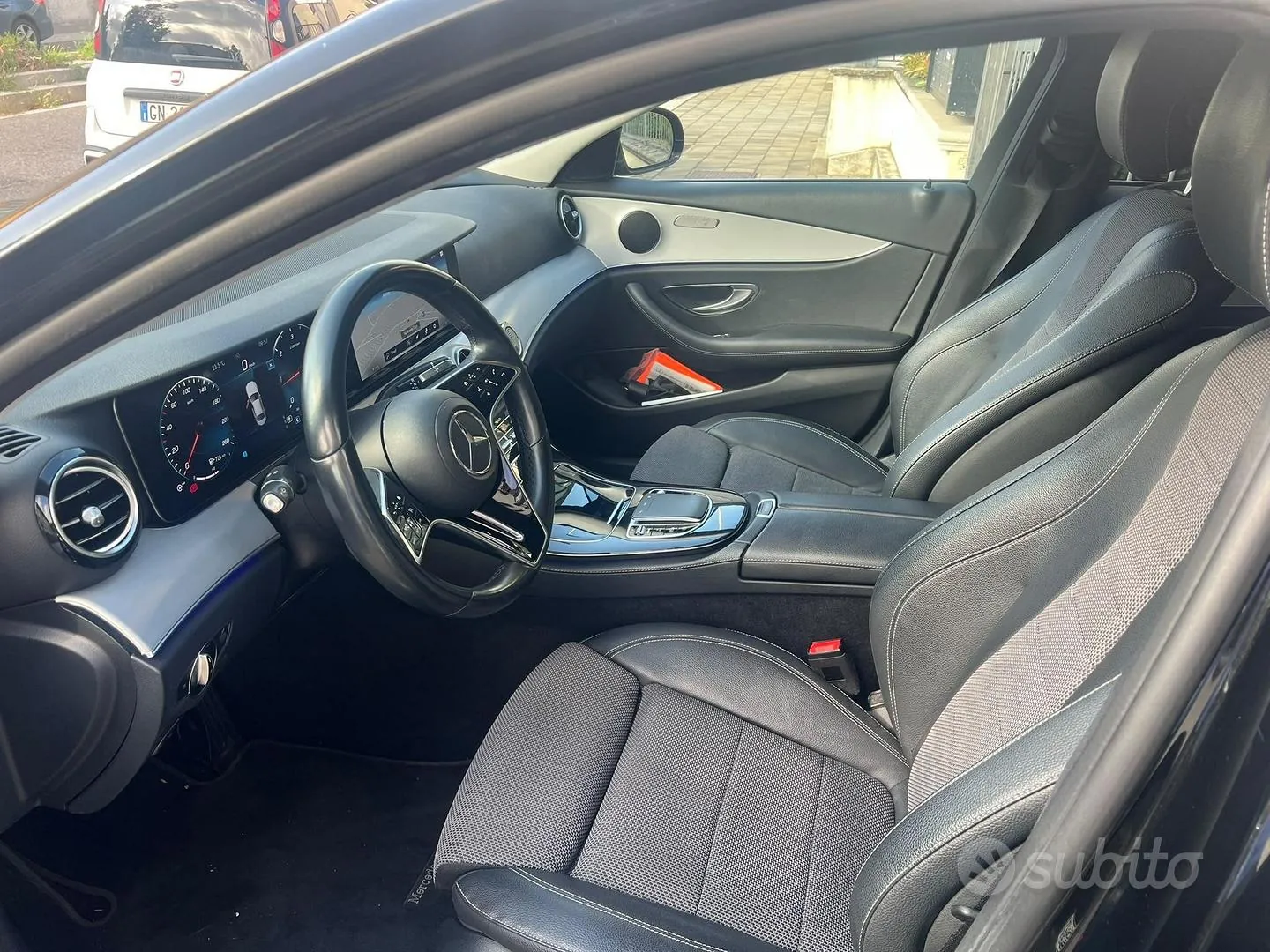 Mercedes-Benz E 220 2021 photo 5