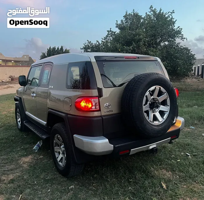 Toyota Fj 2021 photo 3