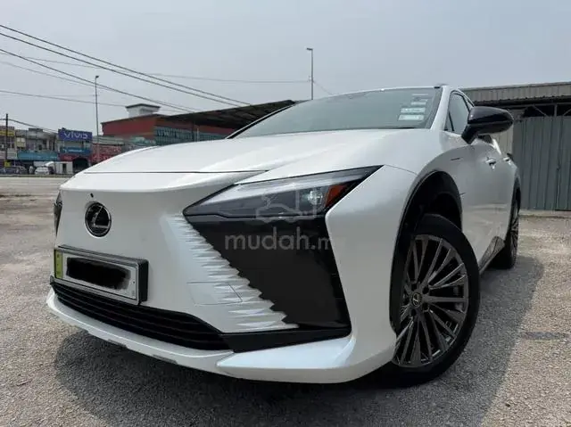 Lexus Rz