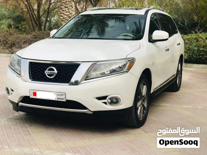Nissan Pathfinder 2012 photo 4