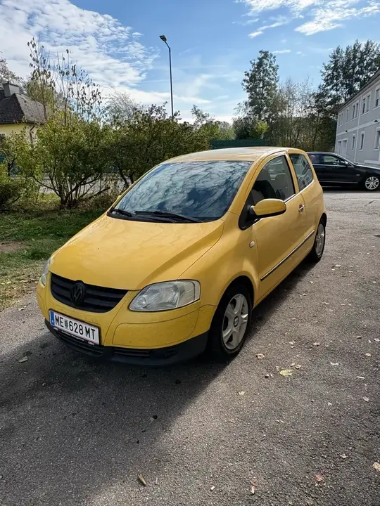 Volkswagen Fox 2005 photo 3