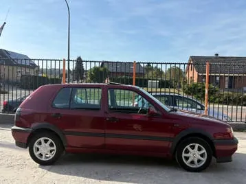 Volkswagen Golf 1995 photo 2