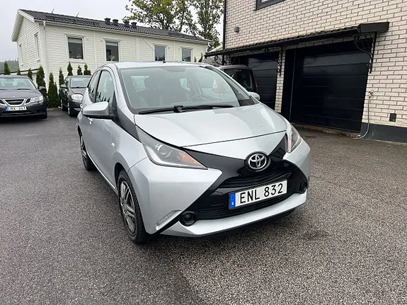 Toyota Aygo 2015 photo 2