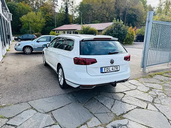 Volkswagen Passat 2021 photo 4