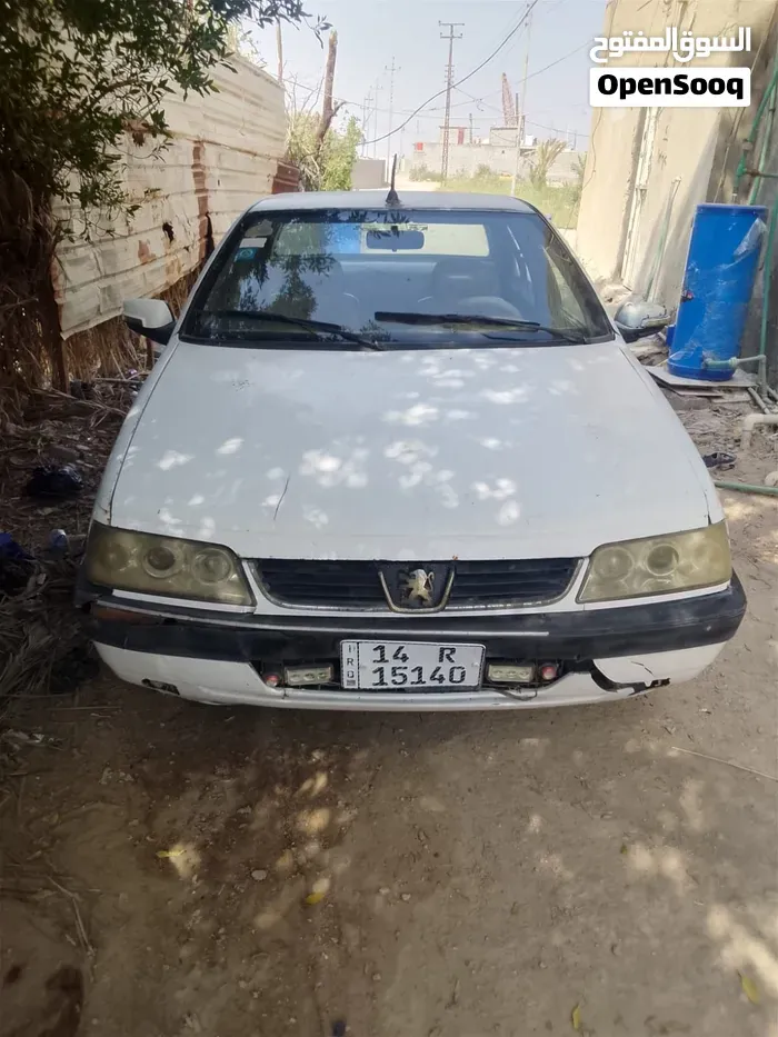 Peugeot 405