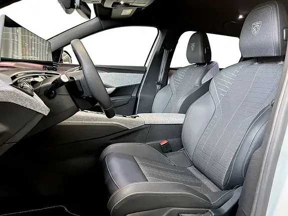 Peugeot 5008 2025 photo 4