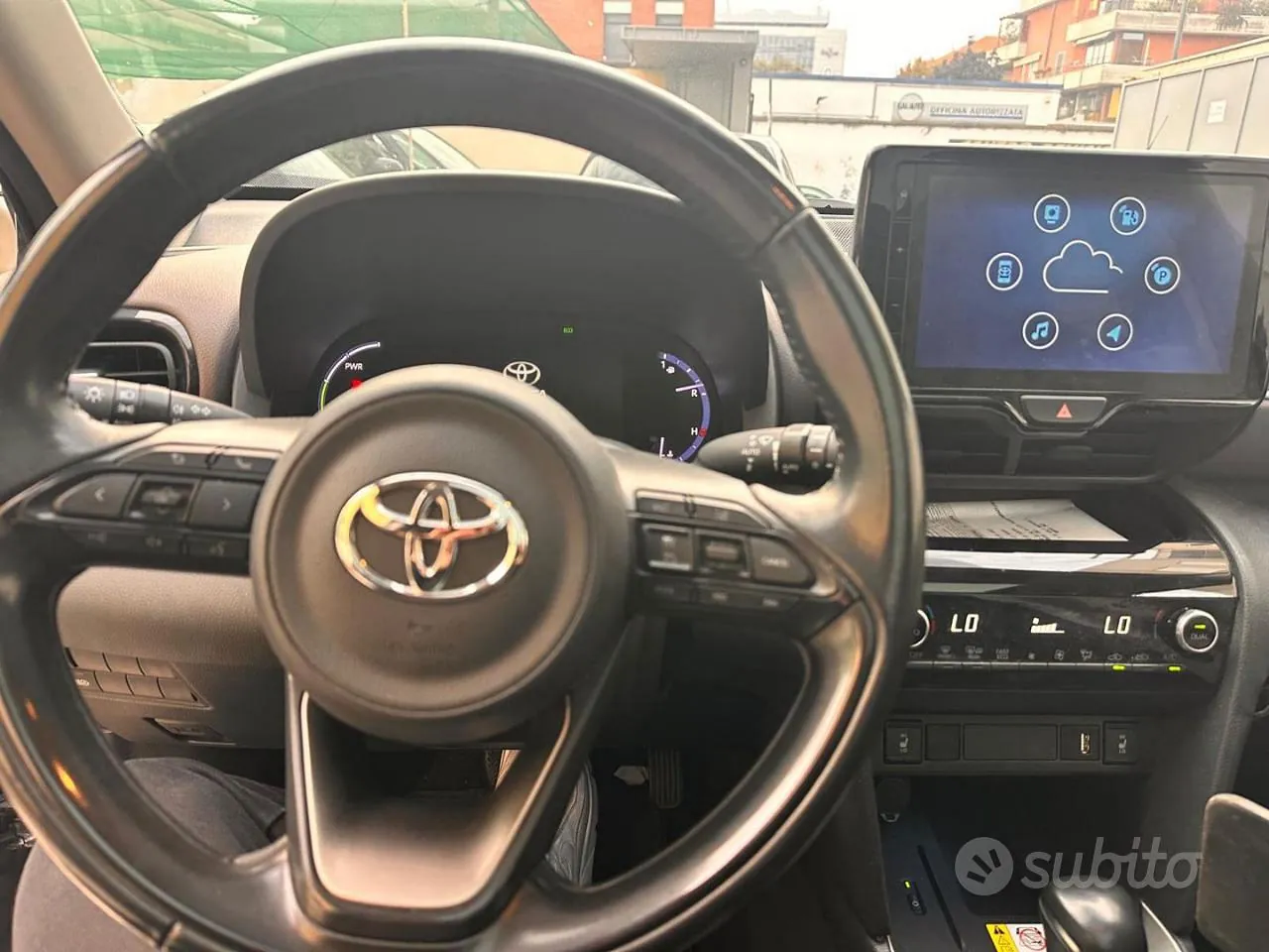Toyota Yaris Cross 2022 photo 4