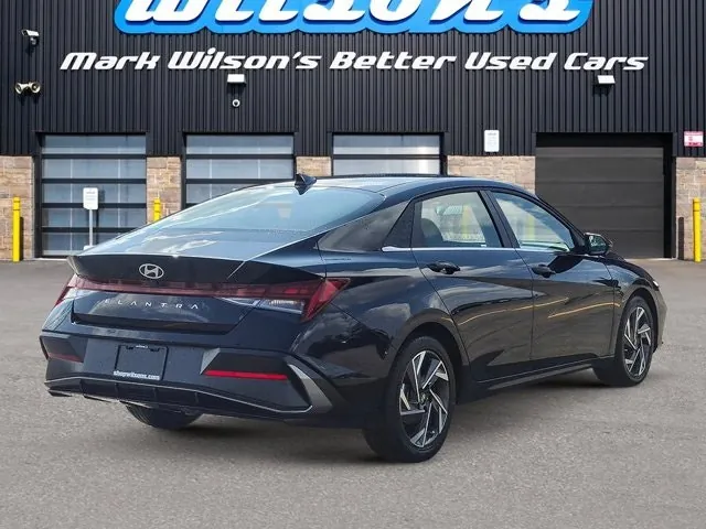 Hyundai Elantra 2025 photo 5