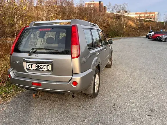 Nissan X-Trail 2004 photo 4