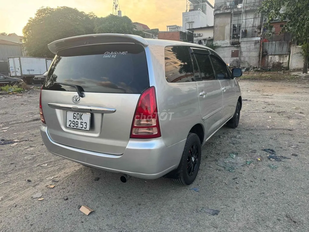 Toyota Innova 2007 photo 2