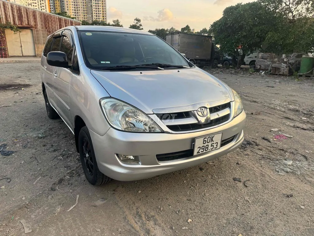 Toyota Innova 2007 photo 4