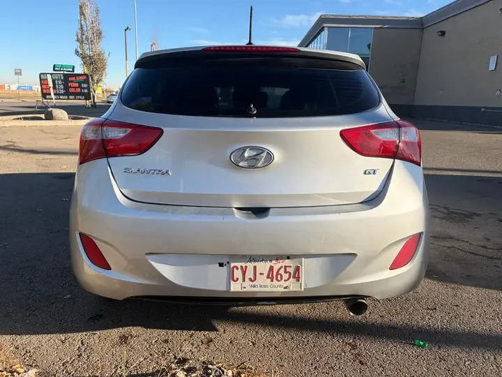 Hyundai Elantra 2013 photo 5