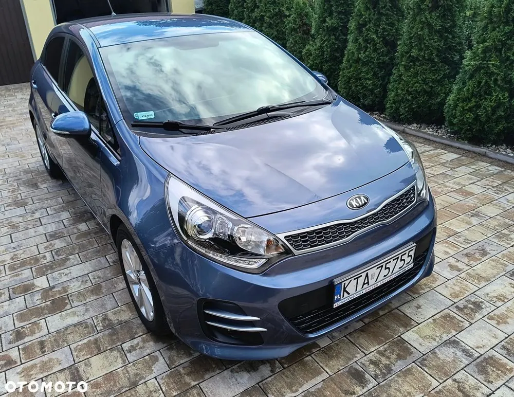 Kia Rio 2017 photo 2