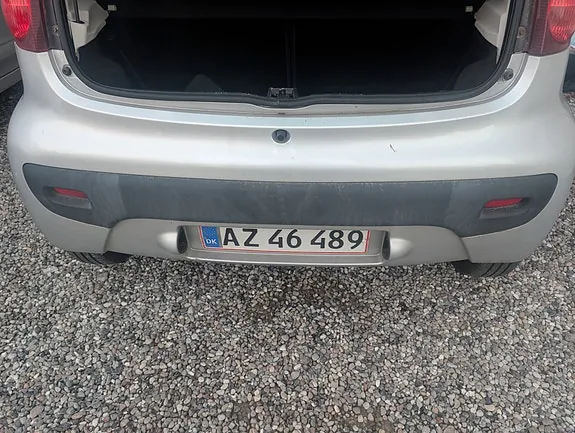 Peugeot 107 2013 photo 4