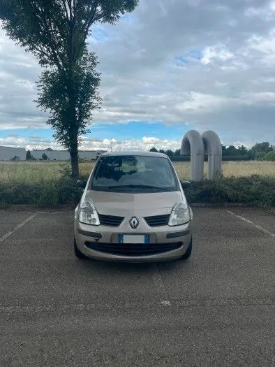 Renault Modus 2007 photo 2
