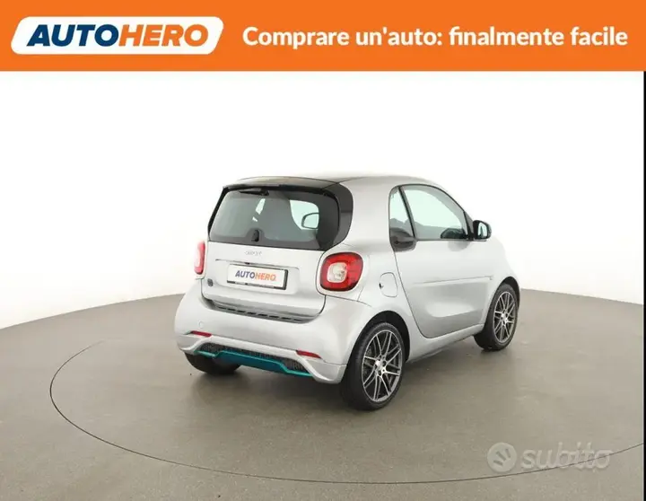 Smart Fortwo 2019 photo 5