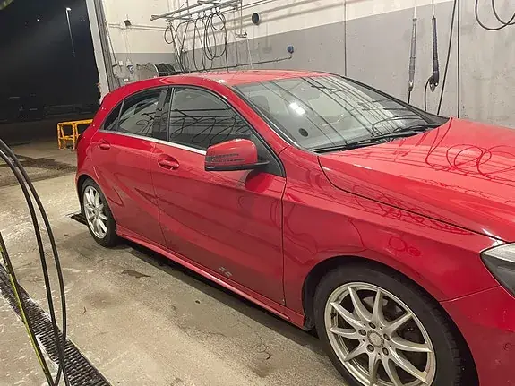 Mercedes-Benz A 180 2012 photo 4