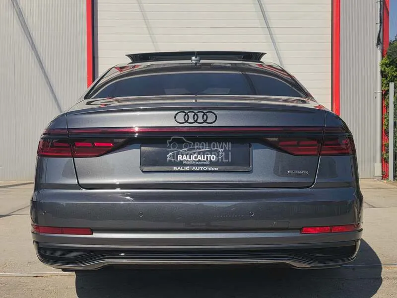 Audi A8 2023 photo 5