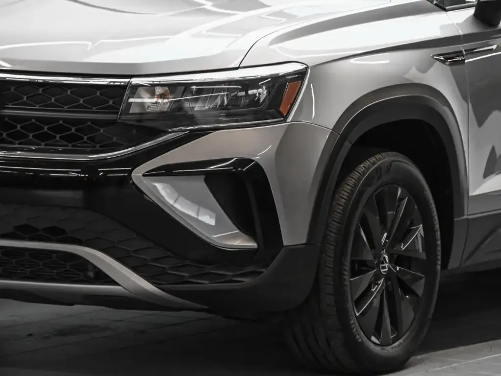 Volkswagen Taos 2022 photo 2