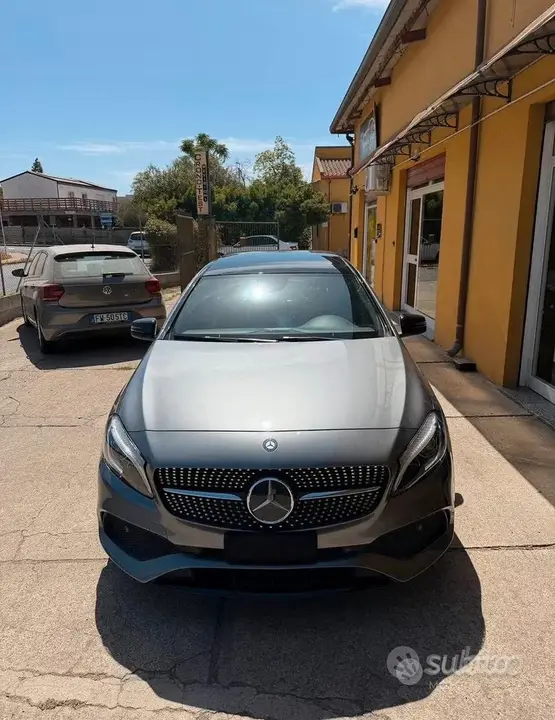 Mercedes-Benz A200D 2016 photo 2