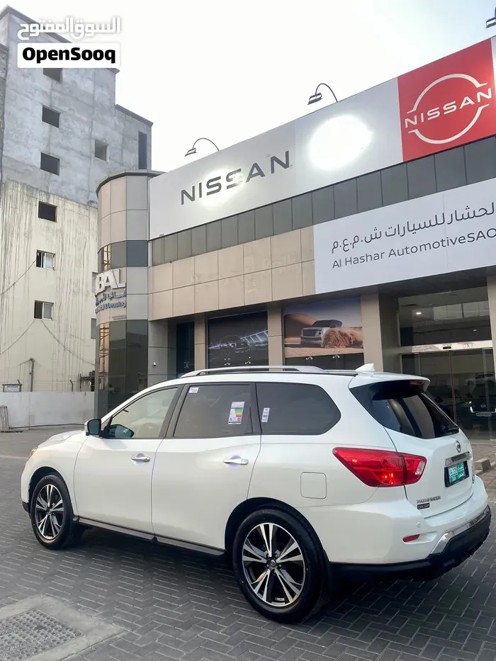 Nissan Pathfinder 2019 photo 3