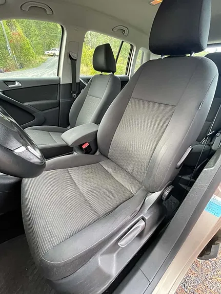 Volkswagen Tiguan 2013 photo 2